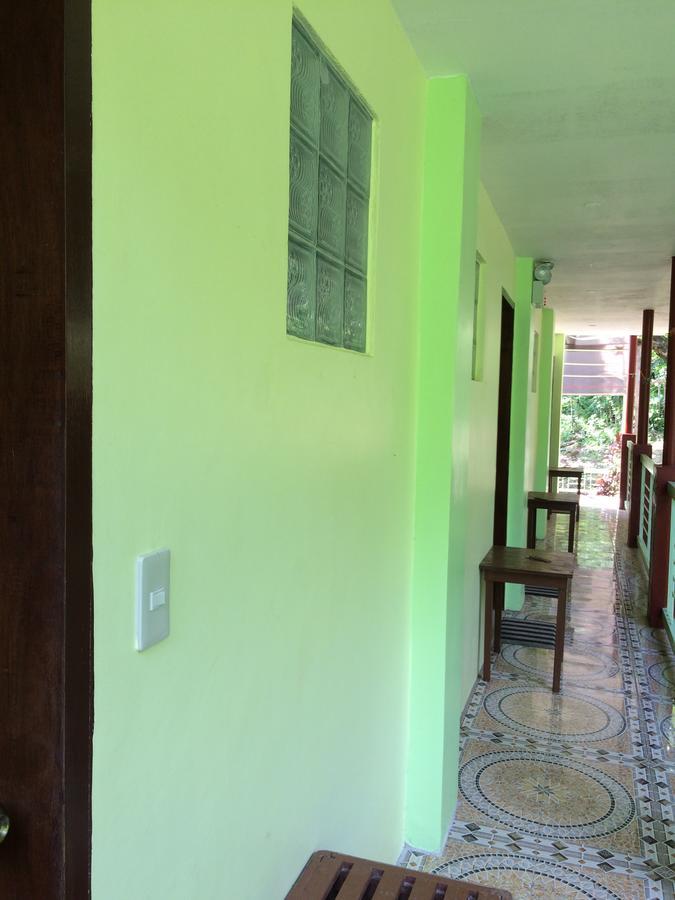 Columbus Inn El Nido Esterno foto